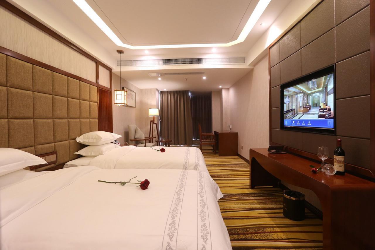 Mingshan Hotel Чънду Екстериор снимка